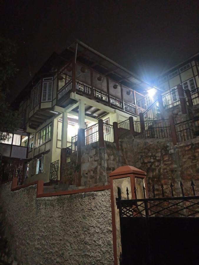 Casa Encanto Homestay Shillong Eksteriør bilde